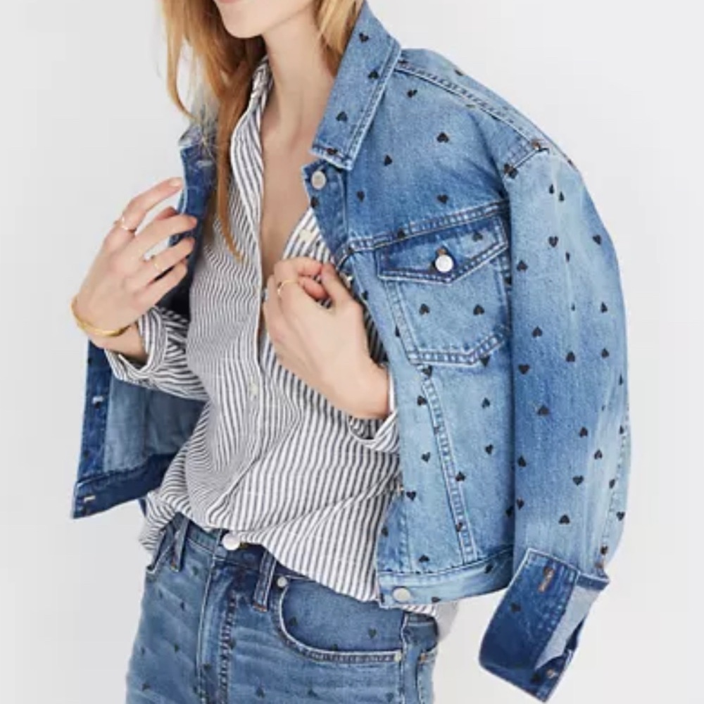 Madewell Boxy Crop Jean Jacket Heart Print Edition in size Large